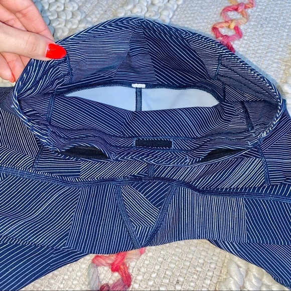 Lululemon Speed Up Crop Legging Tight Etch Hail Midnight Navy - Picture 12 of 15